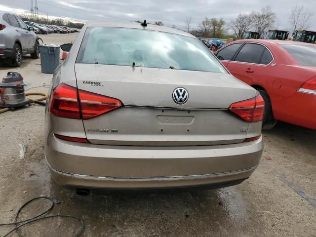 2016 Volkswagen Passat SE