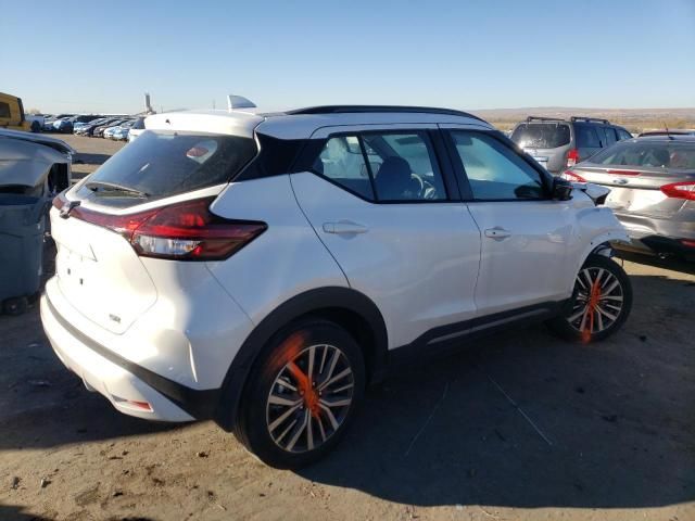 2023 Nissan Kicks SR