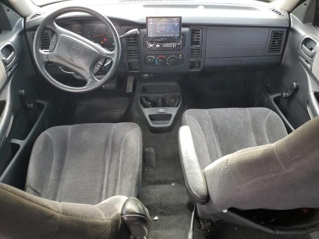 2004 Dodge Dakota Quad Sport