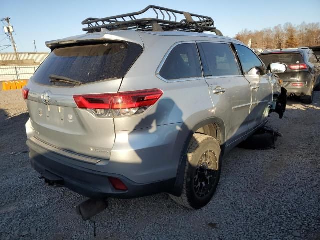 2018 Toyota Highlander SE