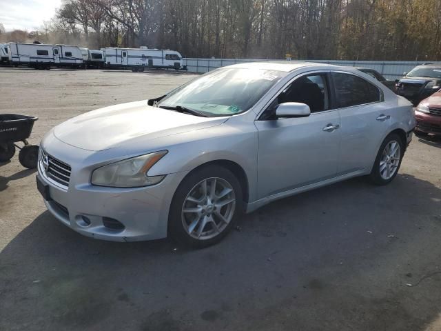 2010 Nissan Maxima S