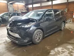 Toyota Vehiculos salvage en venta: 2022 Toyota Sienna XLE