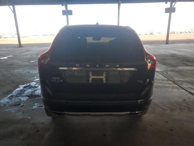 2015 Volvo XC60 T6 Platinum