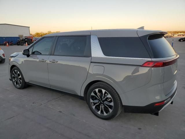 2022 KIA Carnival EX