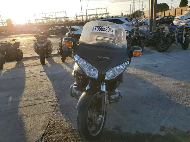 2006 Honda GL1800