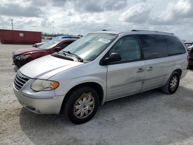 2006 Chrysler Town & Country Limited