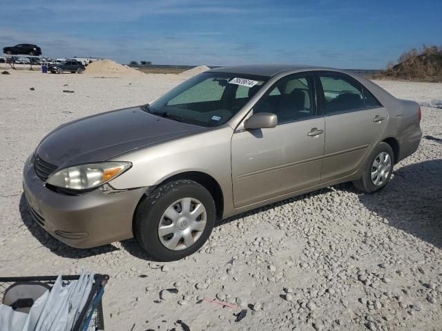 2004 Toyota Camry LE