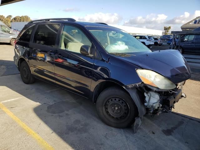 2006 Toyota Sienna CE