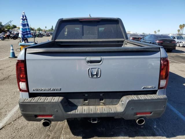 2022 Honda Ridgeline Black Edition