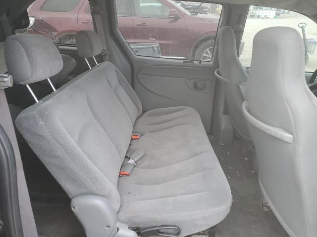 2005 Chrysler Town & Country