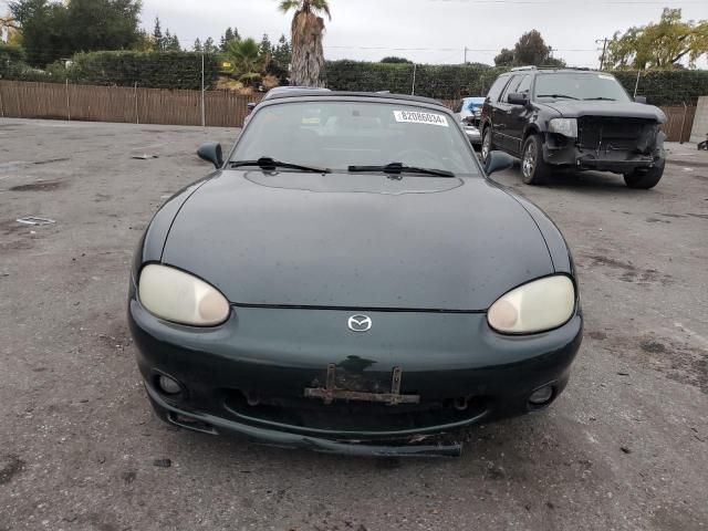 2000 Mazda MX-5 Miata Base