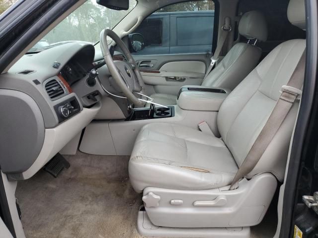 2014 Chevrolet Suburban C1500 LT