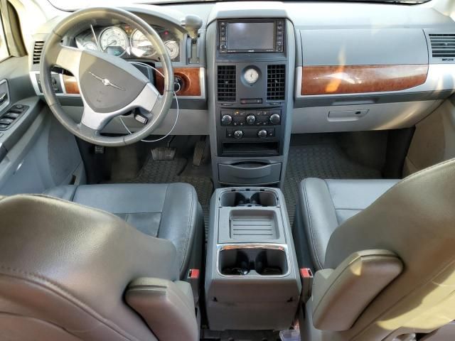 2008 Chrysler Town & Country Touring