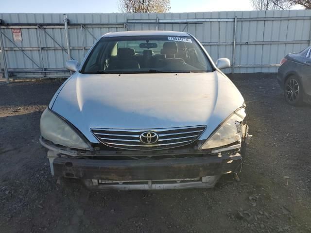 2005 Toyota Camry LE