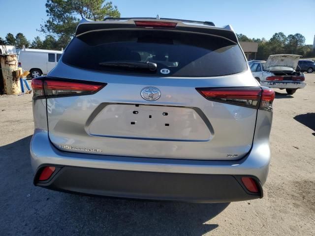 2023 Toyota Highlander L