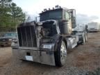 2001 Peterbilt 379