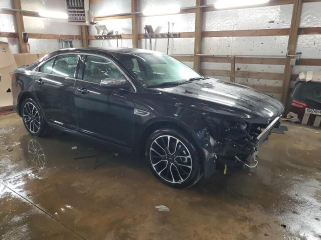 2017 Ford Taurus Limited