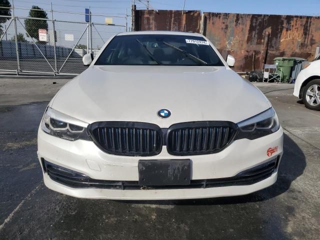 2018 BMW 530E