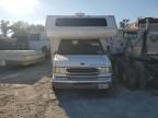 2000 Winnebago 2000 Ford Econoline E450 Super Duty Cutaway Van