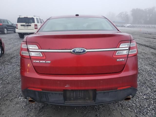 2013 Ford Taurus SEL