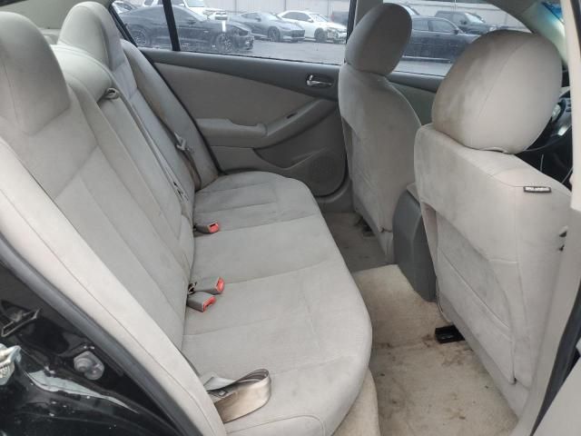 2011 Nissan Altima Base