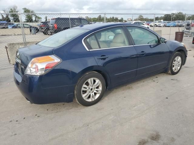 2010 Nissan Altima Base