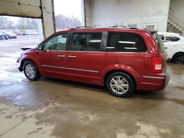 2010 Chrysler Town & Country Limited