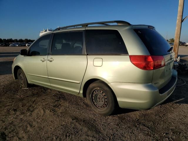 2009 Toyota Sienna CE