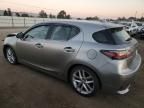 2017 Lexus CT 200