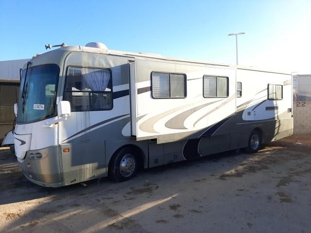 2004 Coachmen 2004 Freightliner Chassis X Line Motor Home