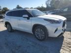 2021 Toyota Highlander Hybrid Platinum