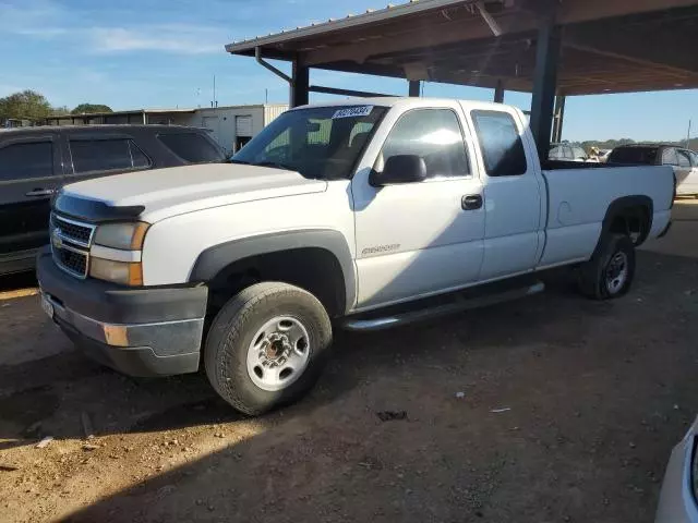 2006 Chevrolet Silverado C2500 Heavy Duty