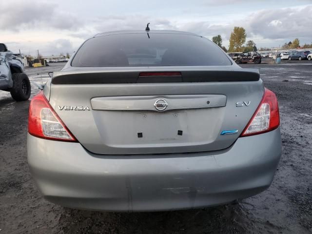 2013 Nissan Versa S