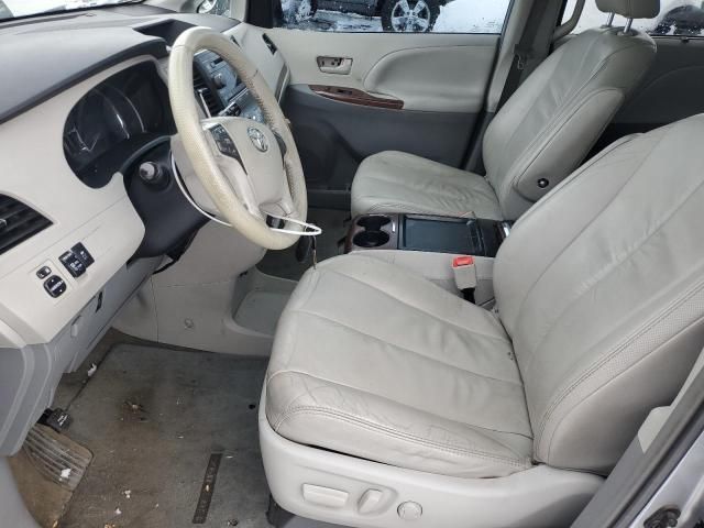 2011 Toyota Sienna XLE