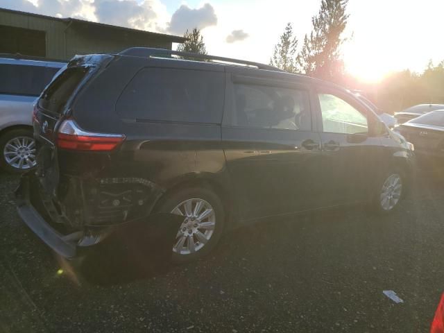 2015 Toyota Sienna LE