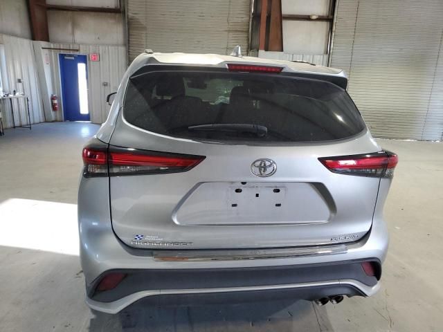 2022 Toyota Highlander XSE