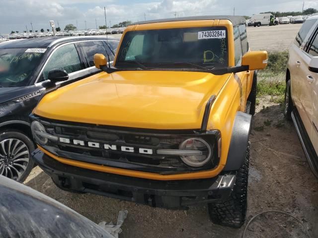 2022 Ford Bronco Base