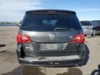 2012 Volkswagen Routan SE