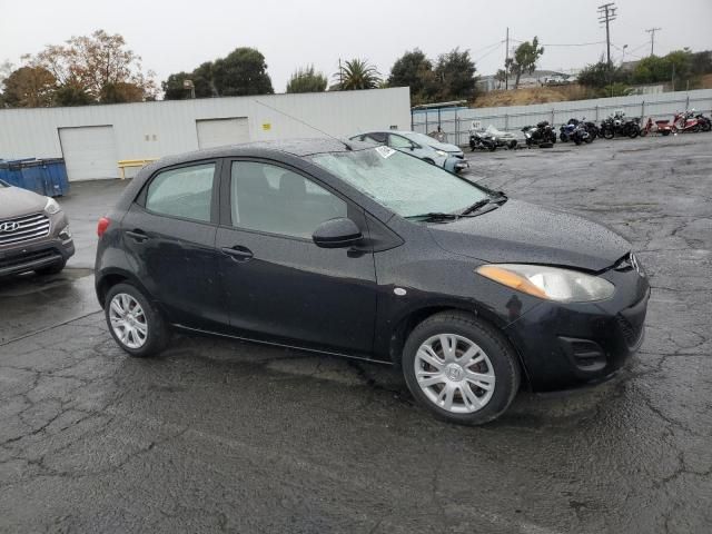 2014 Mazda 2 Sport