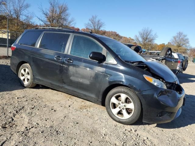 2015 Toyota Sienna LE