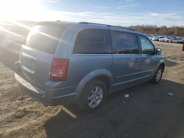 2010 Chrysler Town & Country Touring