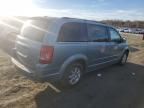 2010 Chrysler Town & Country Touring