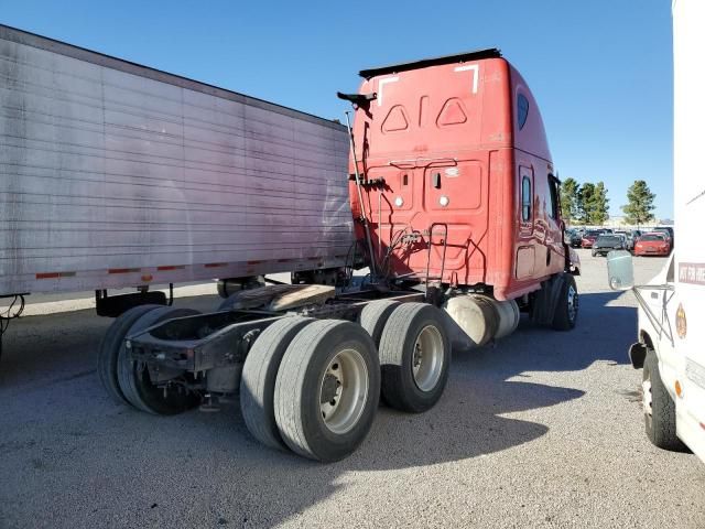 2023 Freightliner Cascadia 126