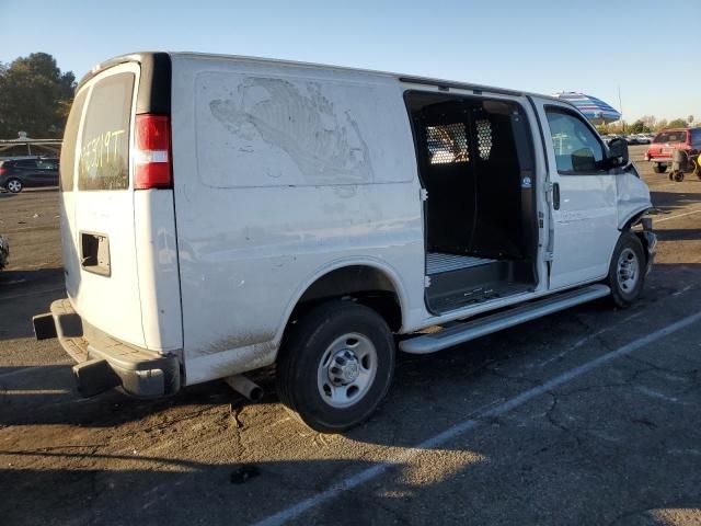 2022 Chevrolet Express G2500