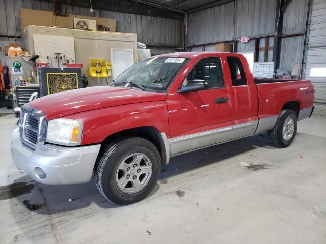 2005 Dodge Dakota SLT