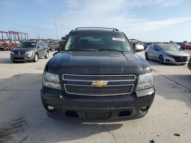 2013 Chevrolet Avalanche LS