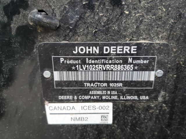 2024 John Deere 1025R