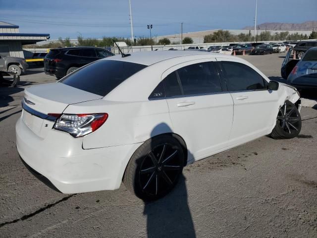 2013 Chrysler 200 Touring