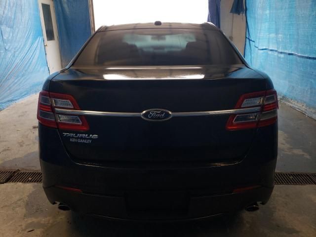 2013 Ford Taurus SE