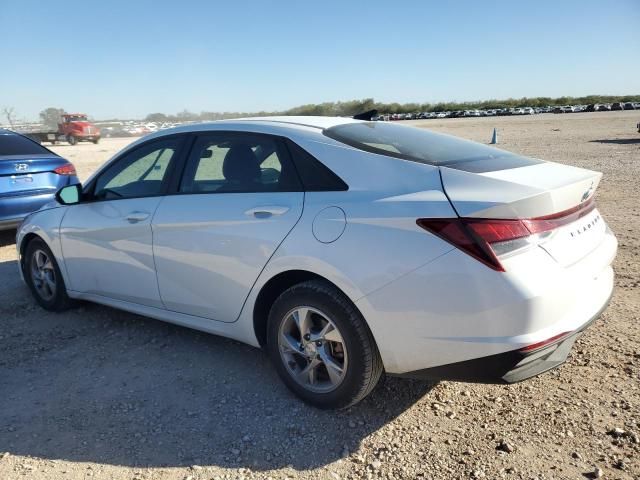 2021 Hyundai Elantra SE